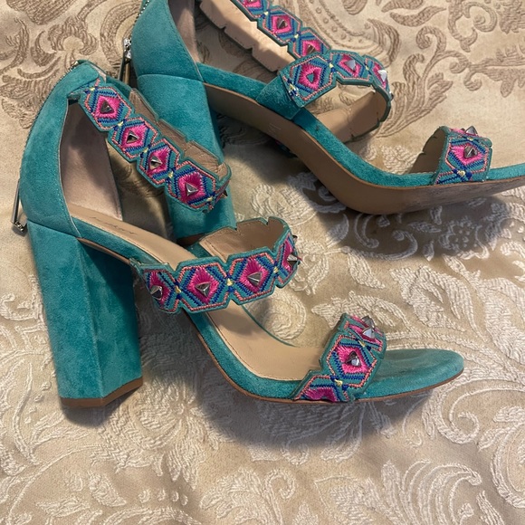 Size 9 botkier teal high heels used - Picture 6 of 8